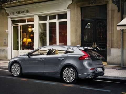 Volvo V40 2012