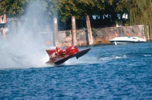 Arno XI: la barca firmata Ferrari