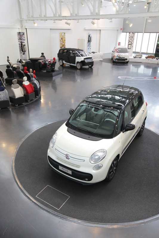 Fiat 500L, interni e Centro Stile Fiat