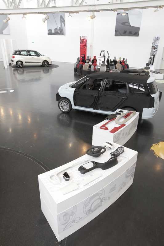 Fiat 500L, interni e Centro Stile Fiat