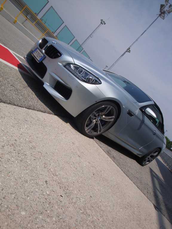 BMW M550d ed M6 Cabrio a Misano