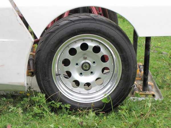 Lancia 037: come si costruisce una replica perfetta
