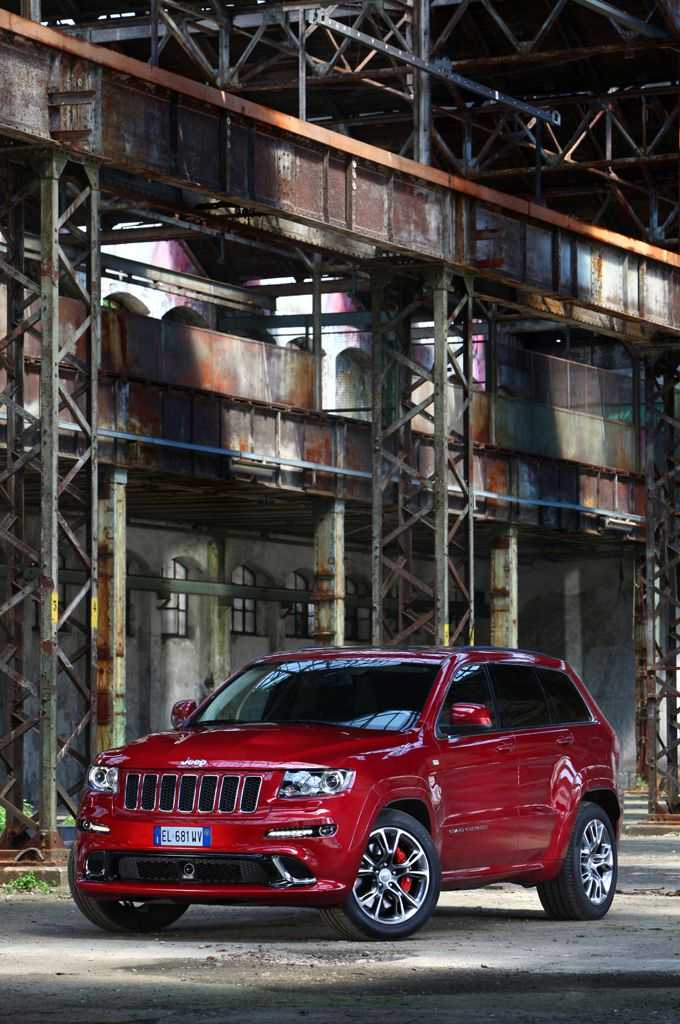 Jeep Grand Cherokee SRT