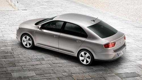 Seat Toledo: le prime foto