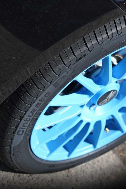 P7 Cinturato Blue: test in pista a Valencia