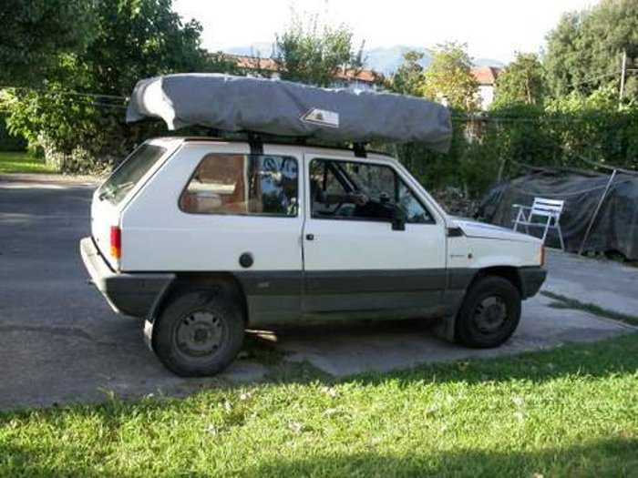 Carrello tenda, tenda da tetto: le vacanze low cost