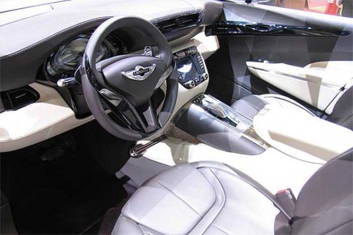 Aston Martin Lagonda Concept 2009