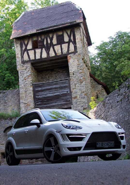 Porsche Cayenne Progressor JE Design