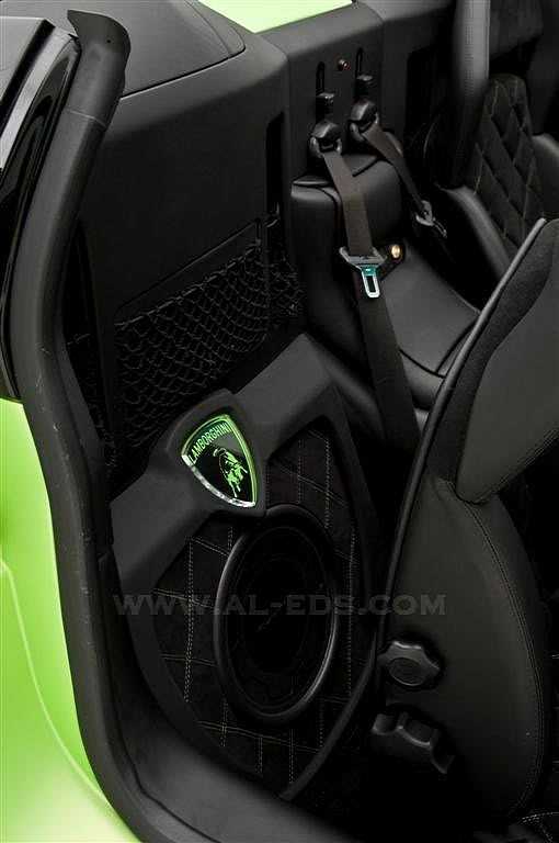 Lamborghini Murcielago Roadster con portasigari