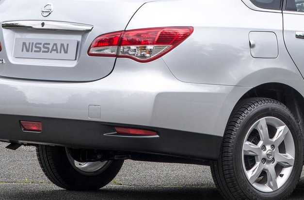 Nissan Almera 2013: anteprima al Salone di Mosca