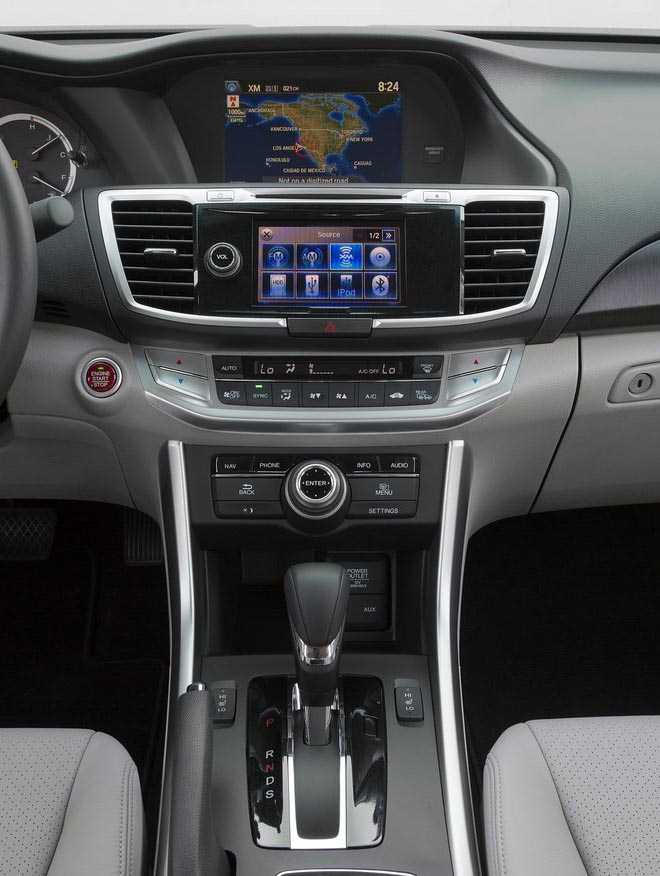 Nuova Honda Accord 2013