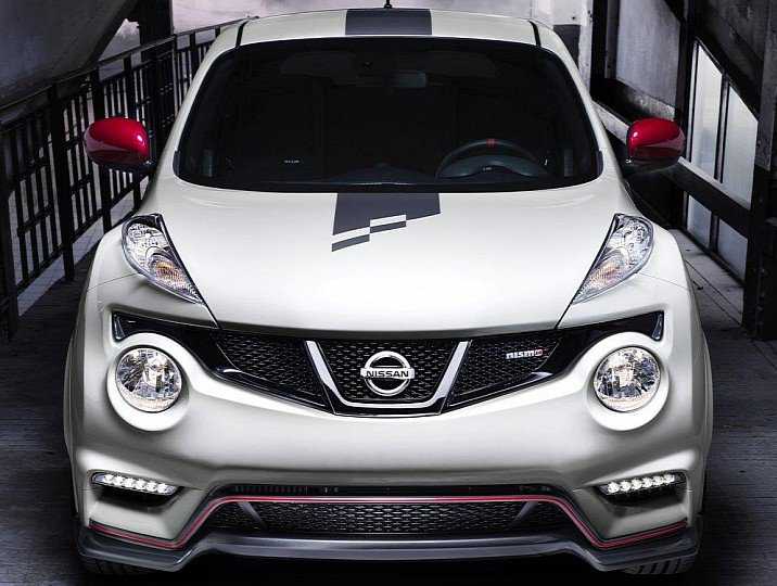 Nissan Juke Nismo e 370Z Restyling al Salone di Parigi 2012