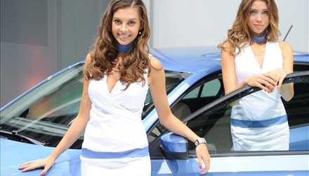 Ragazze Parigi 2012