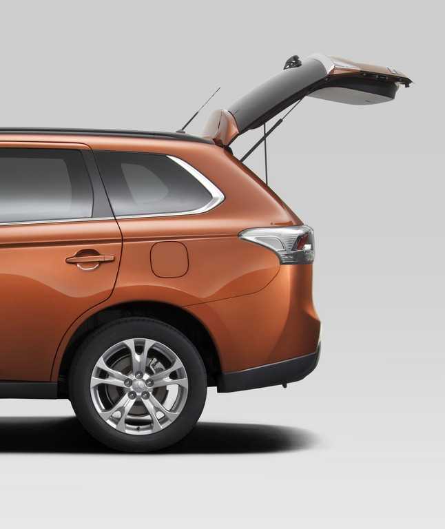 Mitsubishi Outlander 2013