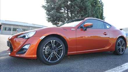 Toyota GT86: la prova in pista