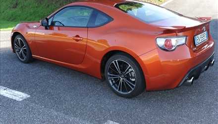 Toyota GT86: la prova in pista