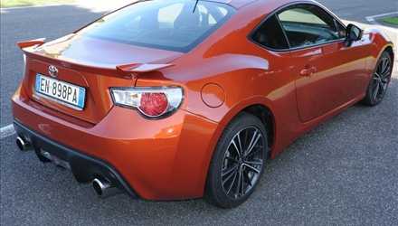 Toyota GT86: la prova in pista