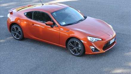 Toyota GT86: la prova in pista