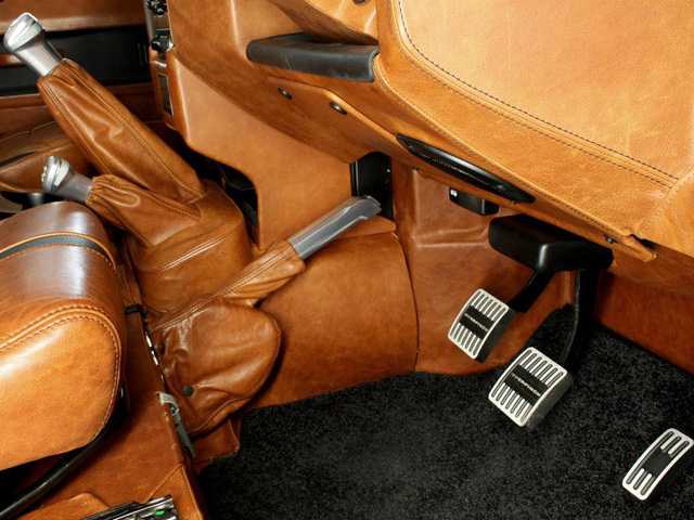 Land Rover Defender 90 SVX by Overfinch