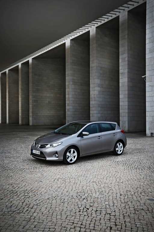 Nuova Toyota Auris a Lisbona