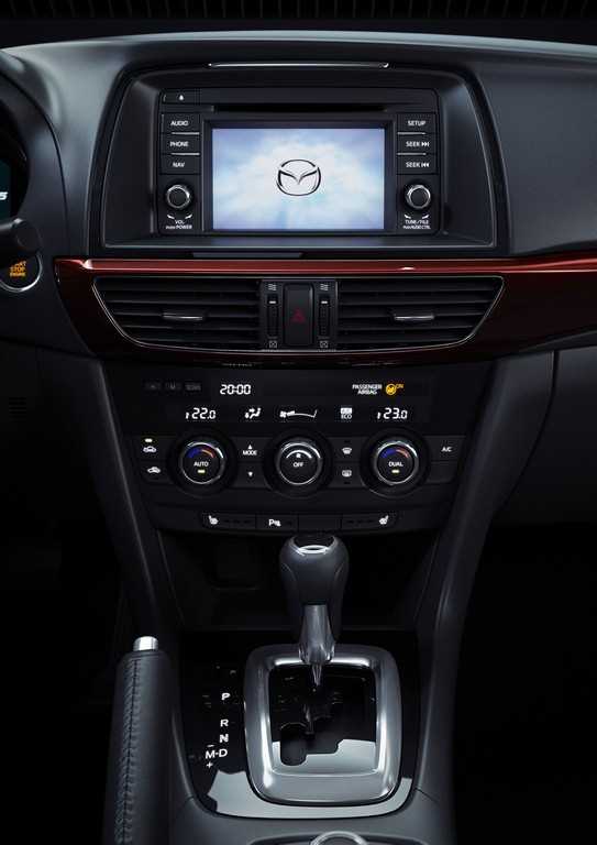 Nuova Mazda 6 2013: primo contatto