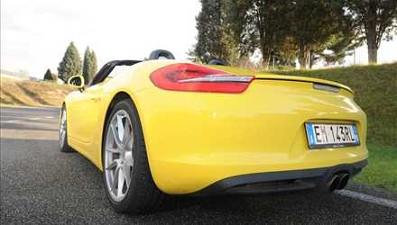 Porsche Boxster S: la prova su strada e in pista