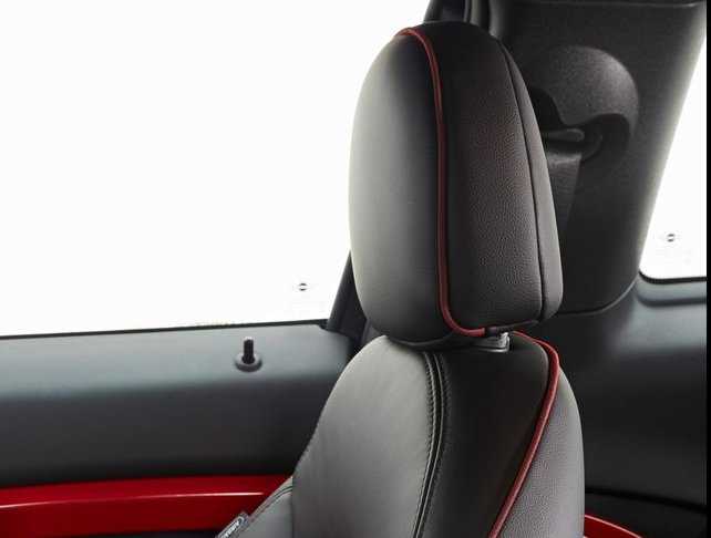 MINI John Cooper Works Paceman: immagini ufficiali