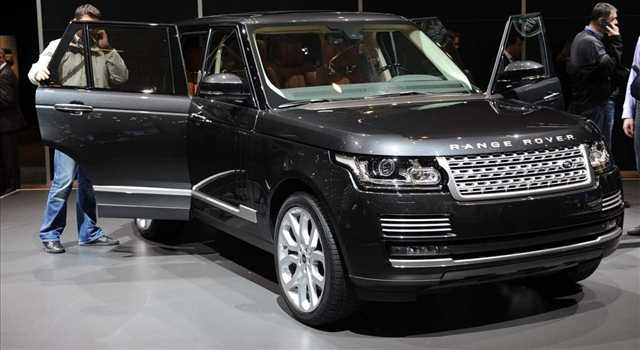 Stand Land Rover al Salone di Ginevra 2013