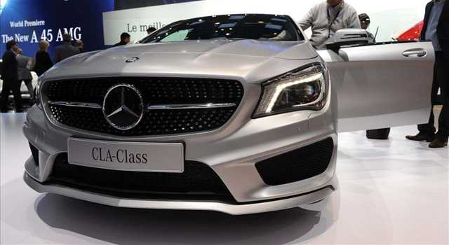 Stand Mercedes-Benz al Salone di Ginevra 2013