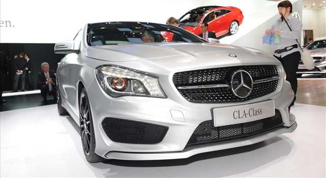 Stand Mercedes-Benz al Salone di Ginevra 2013