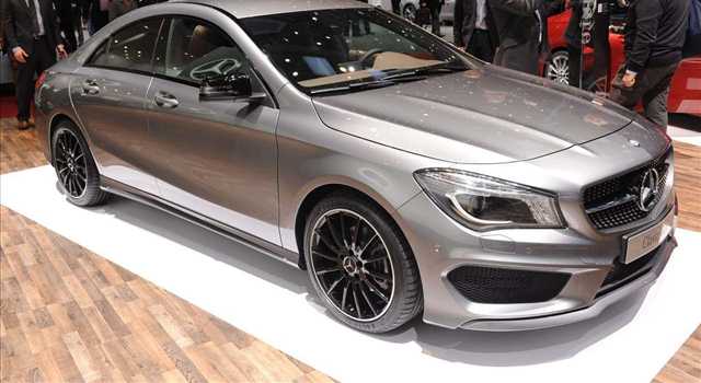 Stand Mercedes-Benz al Salone di Ginevra 2013