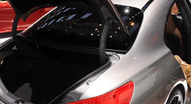 Stand Mercedes-Benz al Salone di Ginevra 2013