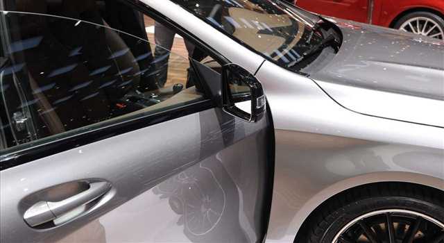Stand Mercedes-Benz al Salone di Ginevra 2013