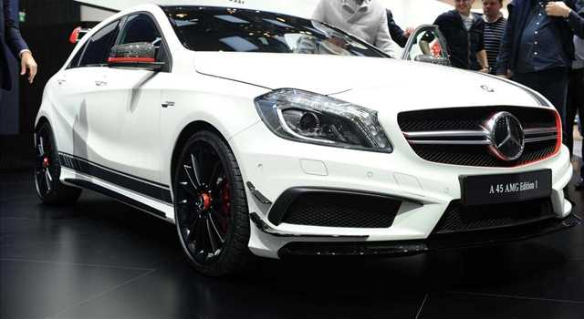 Stand Mercedes-Benz al Salone di Ginevra 2013