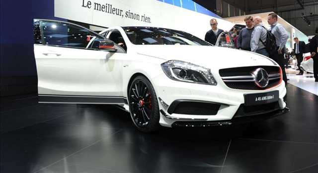 Stand Mercedes-Benz al Salone di Ginevra 2013