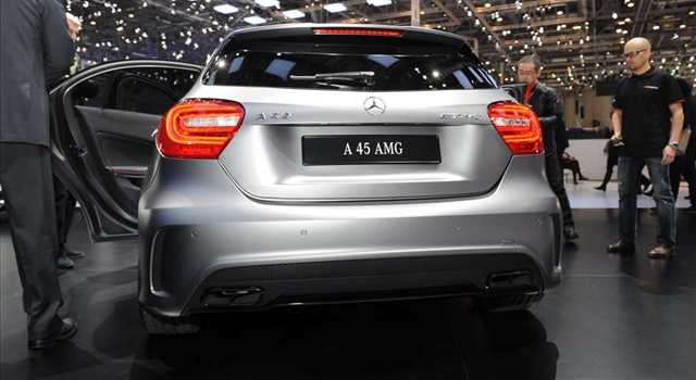 Stand Mercedes-Benz al Salone di Ginevra 2013