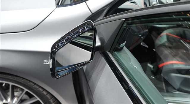 Stand Mercedes-Benz al Salone di Ginevra 2013