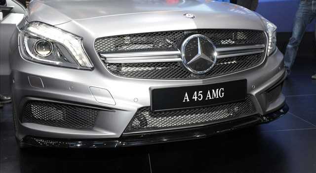 Stand Mercedes-Benz al Salone di Ginevra 2013