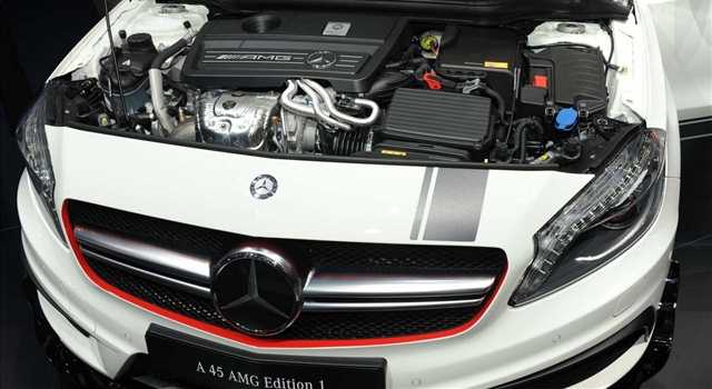 Stand Mercedes-Benz al Salone di Ginevra 2013