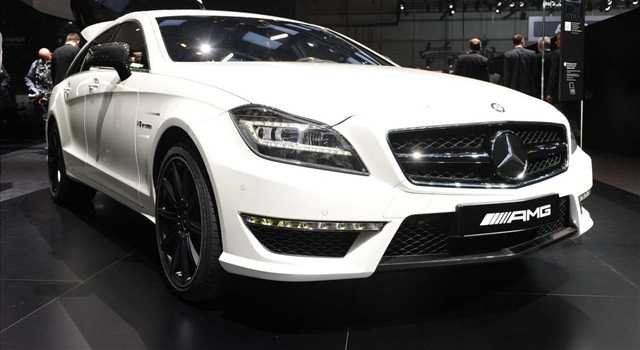 Stand Mercedes-Benz al Salone di Ginevra 2013