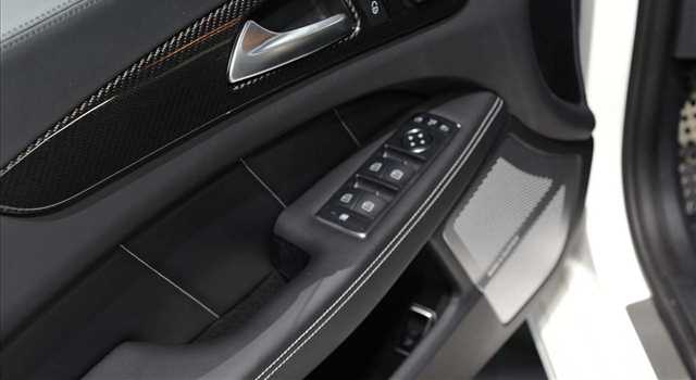 Stand Mercedes-Benz al Salone di Ginevra 2013