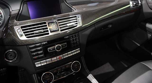 Stand Mercedes-Benz al Salone di Ginevra 2013