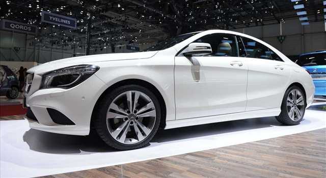 Stand Mercedes-Benz al Salone di Ginevra 2013