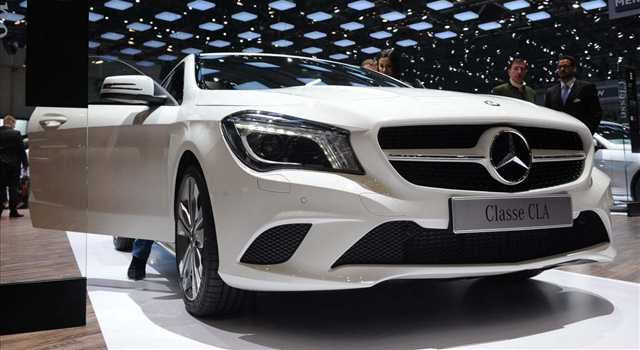 Stand Mercedes-Benz al Salone di Ginevra 2013
