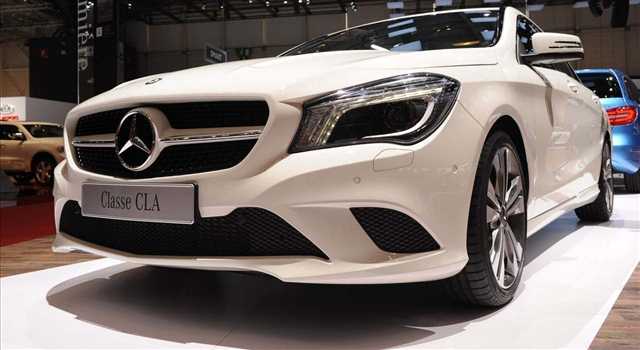Stand Mercedes-Benz al Salone di Ginevra 2013