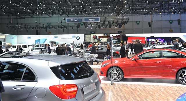 Stand Mercedes-Benz al Salone di Ginevra 2013
