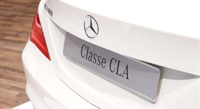 Stand Mercedes-Benz al Salone di Ginevra 2013