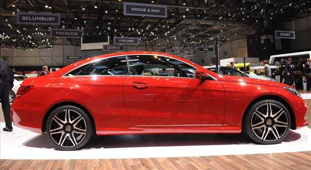 Stand Mercedes-Benz al Salone di Ginevra 2013