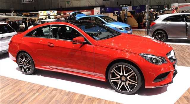 Stand Mercedes-Benz al Salone di Ginevra 2013