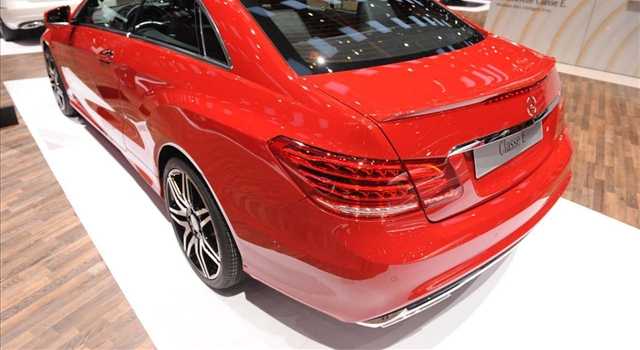 Stand Mercedes-Benz al Salone di Ginevra 2013